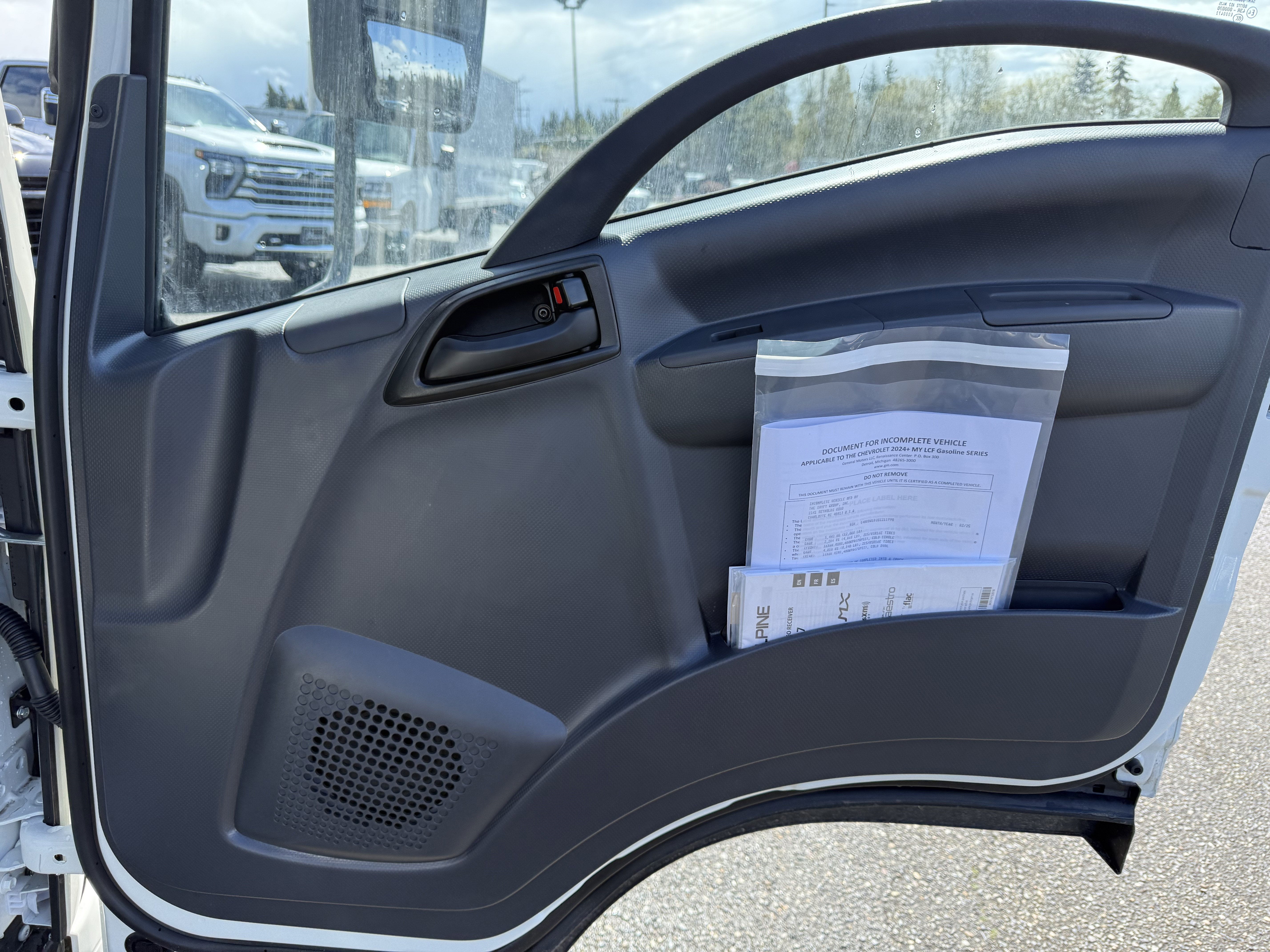 2025 Chevrolet Low Cab Forward 3500 Base