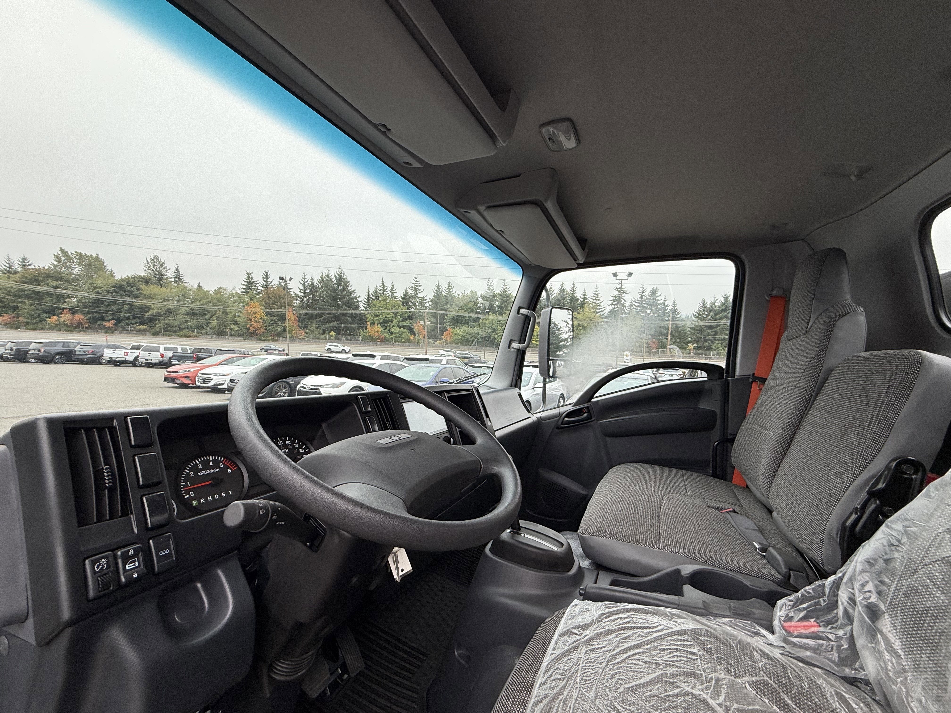 2025 Chevrolet Low Cab Forward 4500 Base