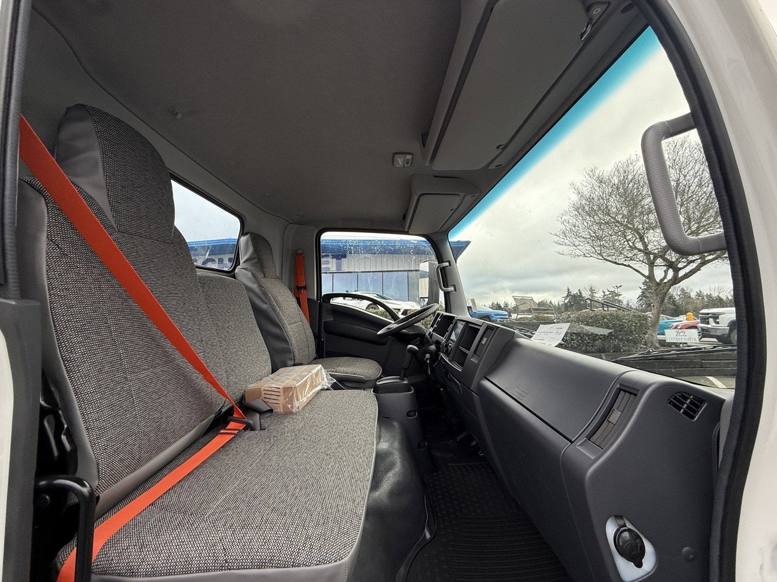 2025 Chevrolet Low Cab Forward 4500 Base