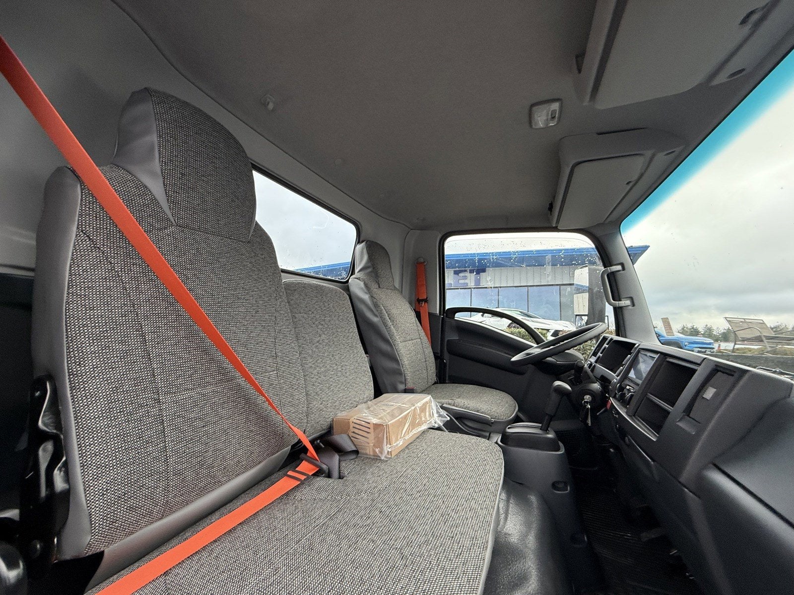 2025 Chevrolet Low Cab Forward 4500 Base