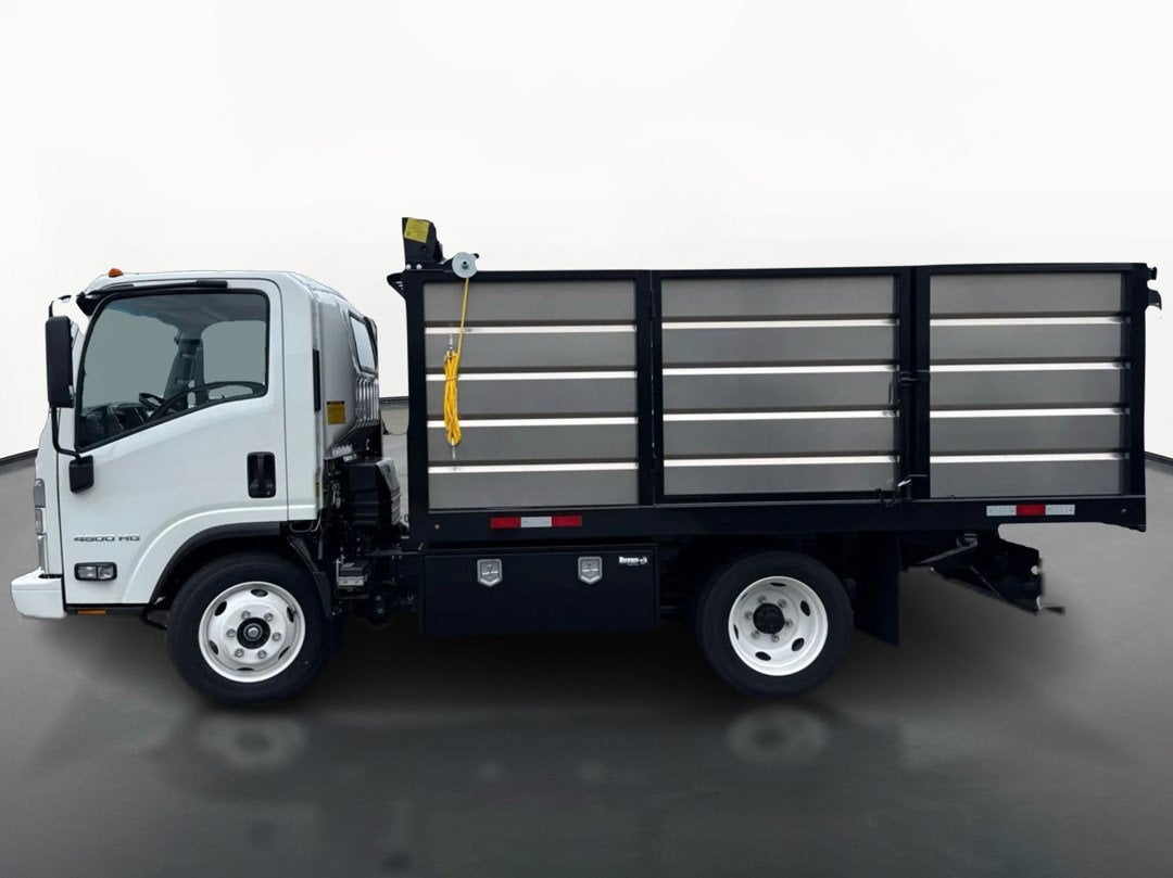 2025 Chevrolet Low Cab Forward 4500 HG Base