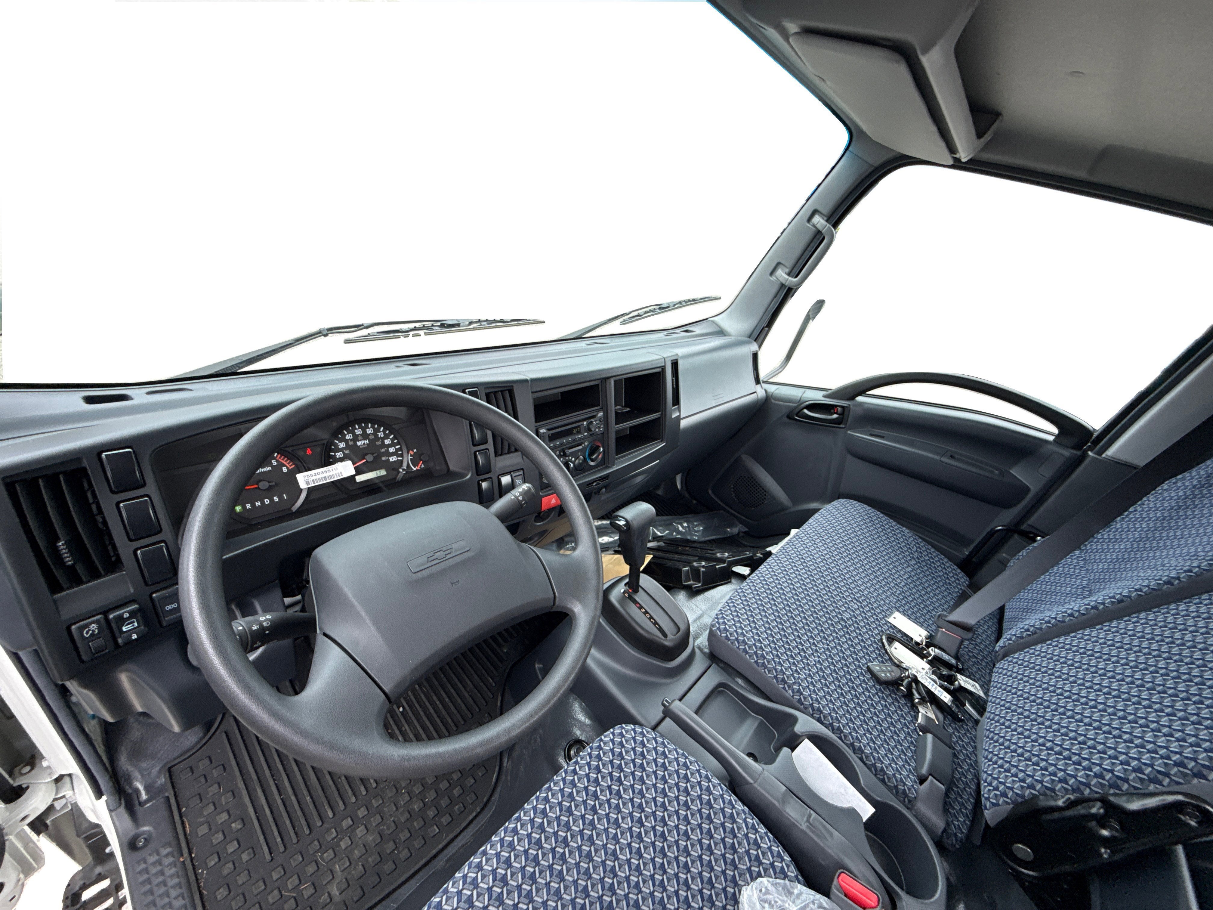 2025 Chevrolet Low Cab Forward 4500 HG Base