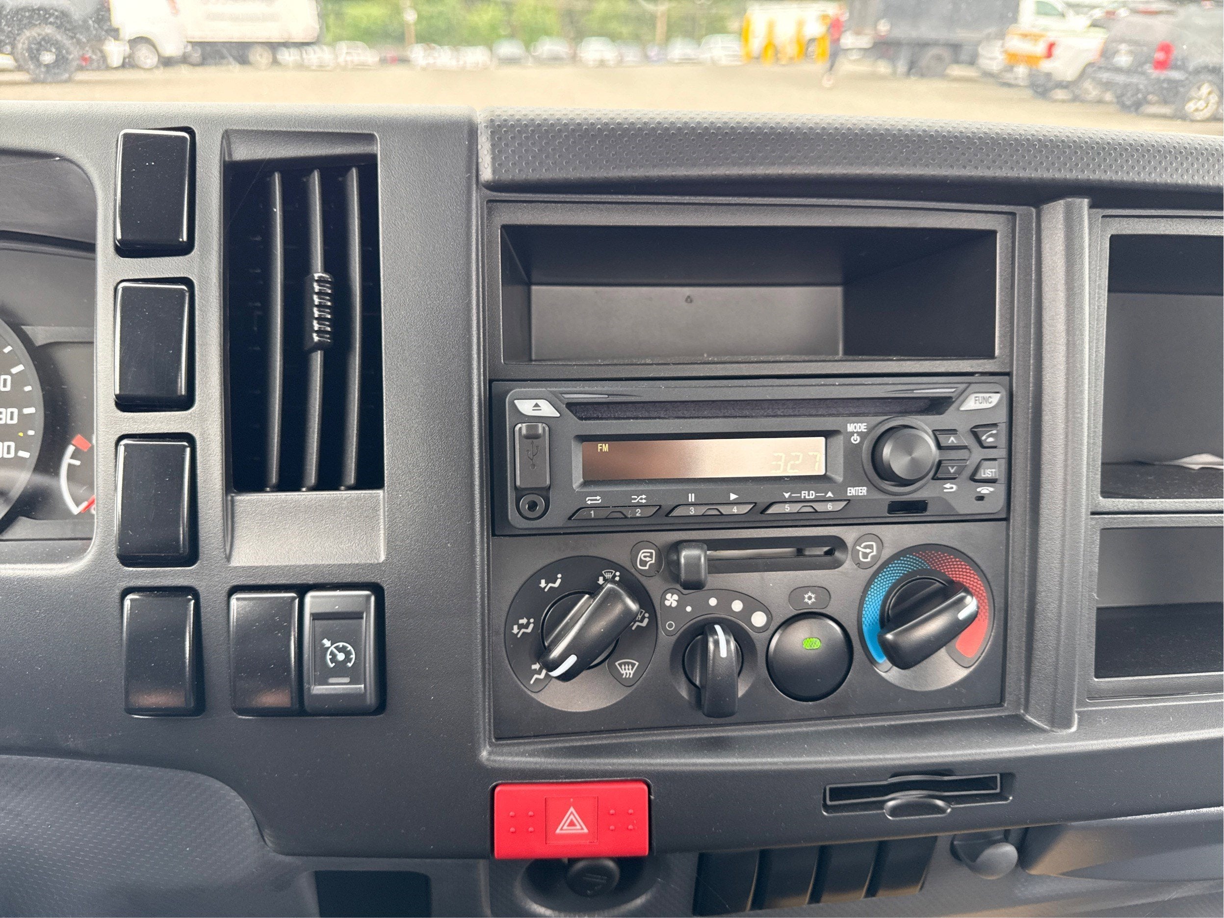 2025 Chevrolet Low Cab Forward 4500 HG Base