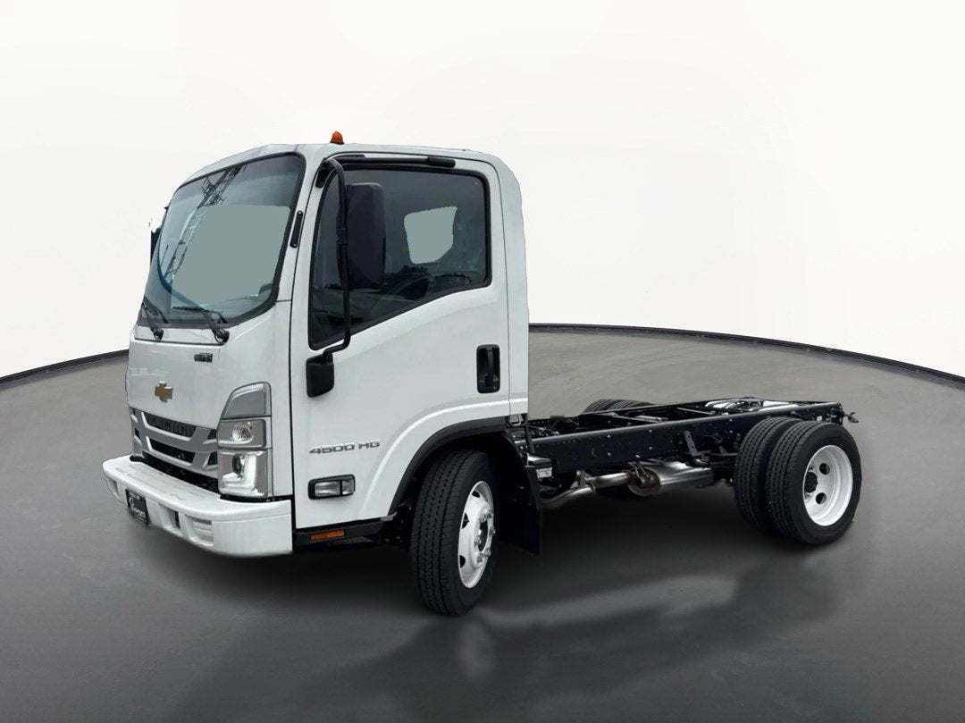 2025 Chevrolet Low Cab Forward 4500 HG Base