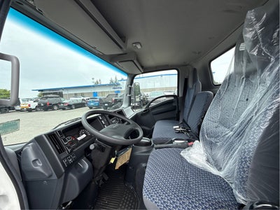 2025 Chevrolet Low Cab Forward 4500 HG Base