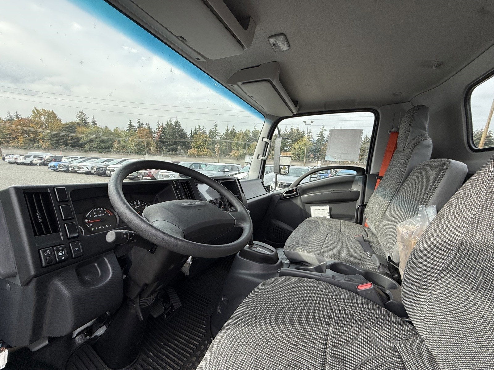 2025 Chevrolet Low Cab Forward 4500 Base