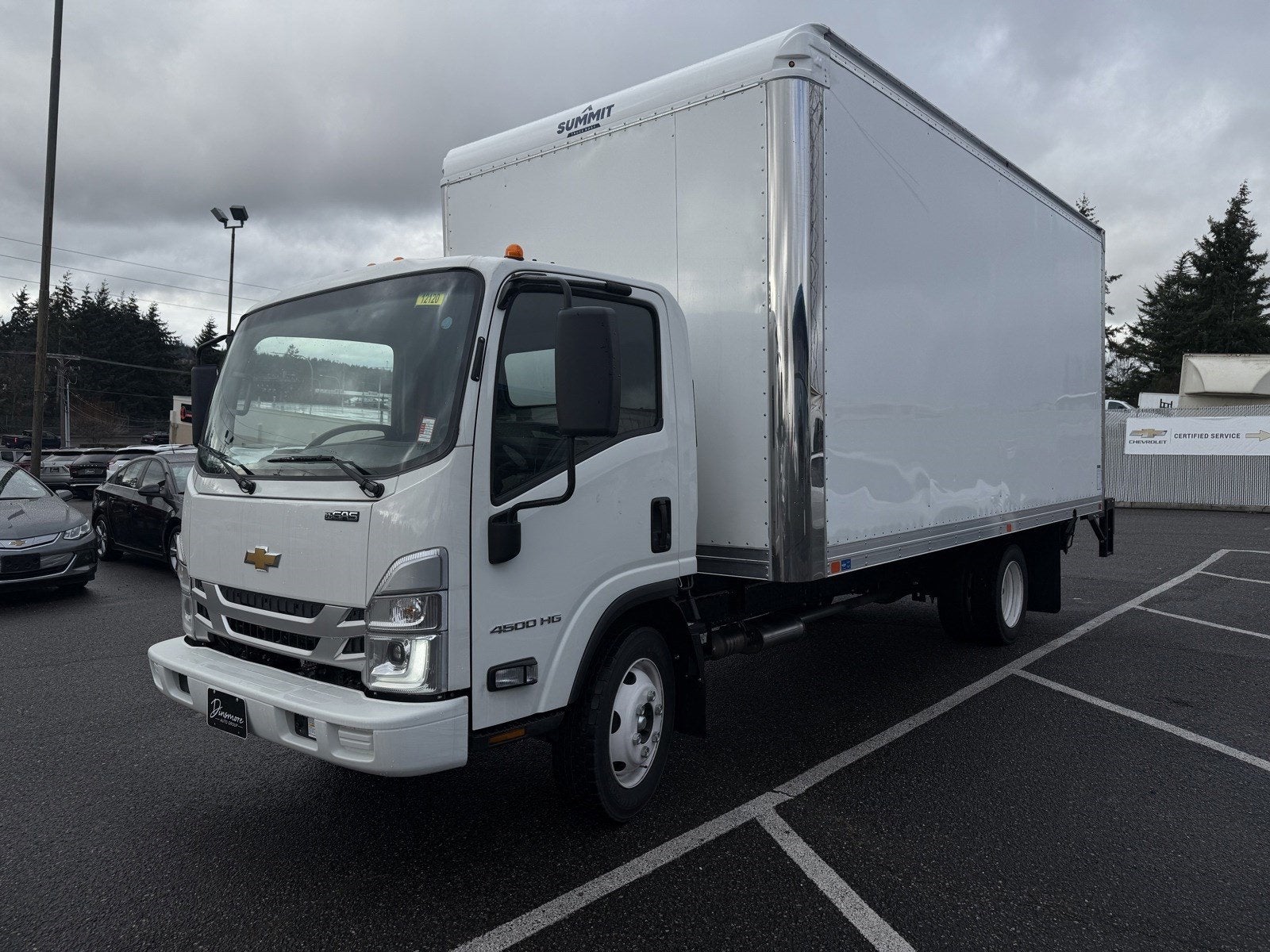 2025 Chevrolet Low Cab Forward 4500 Base
