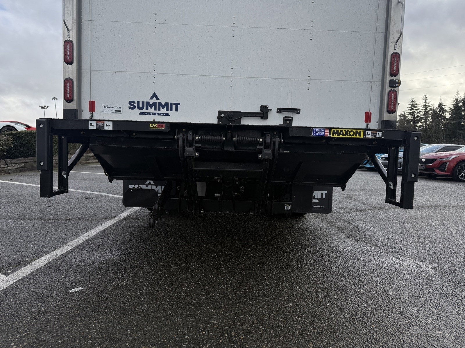 2025 Chevrolet Low Cab Forward 4500 Base