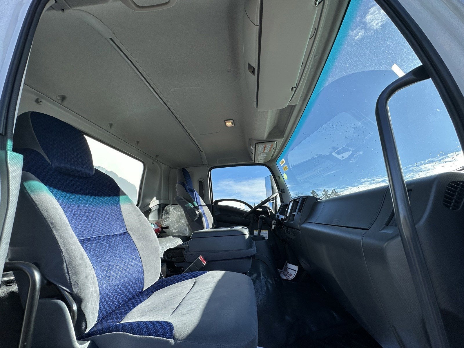 2024 Chevrolet Low Cab Forward 6500 XD Base