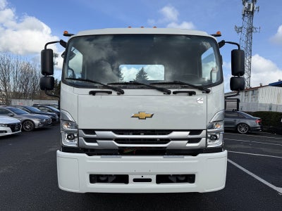 2024 Chevrolet Low Cab Forward 6500 XD Base