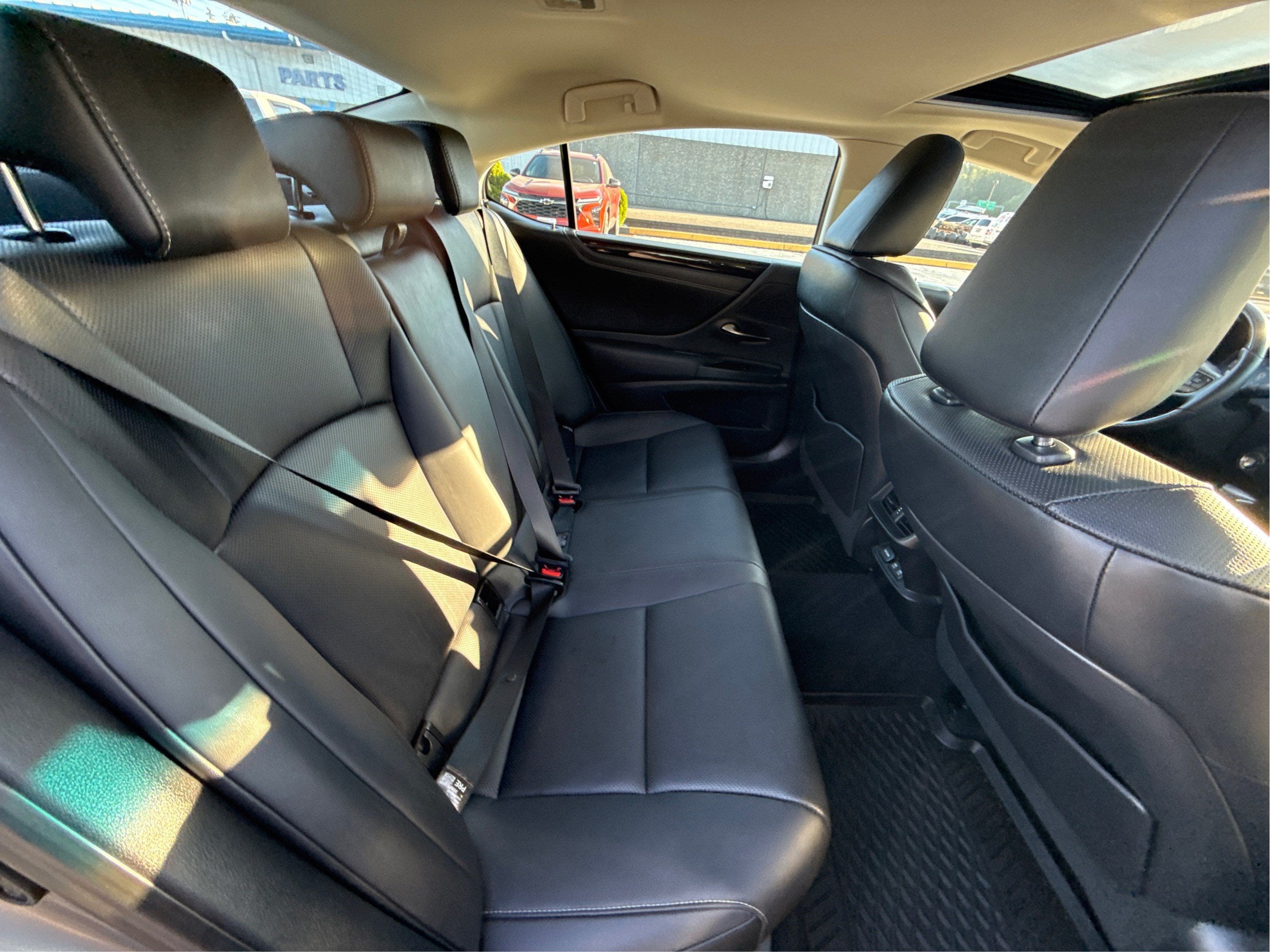 2021 Lexus ES ES 250