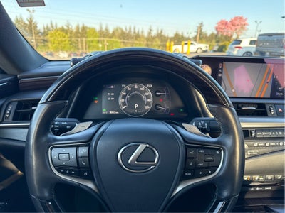 2020 Lexus ES ES 300h