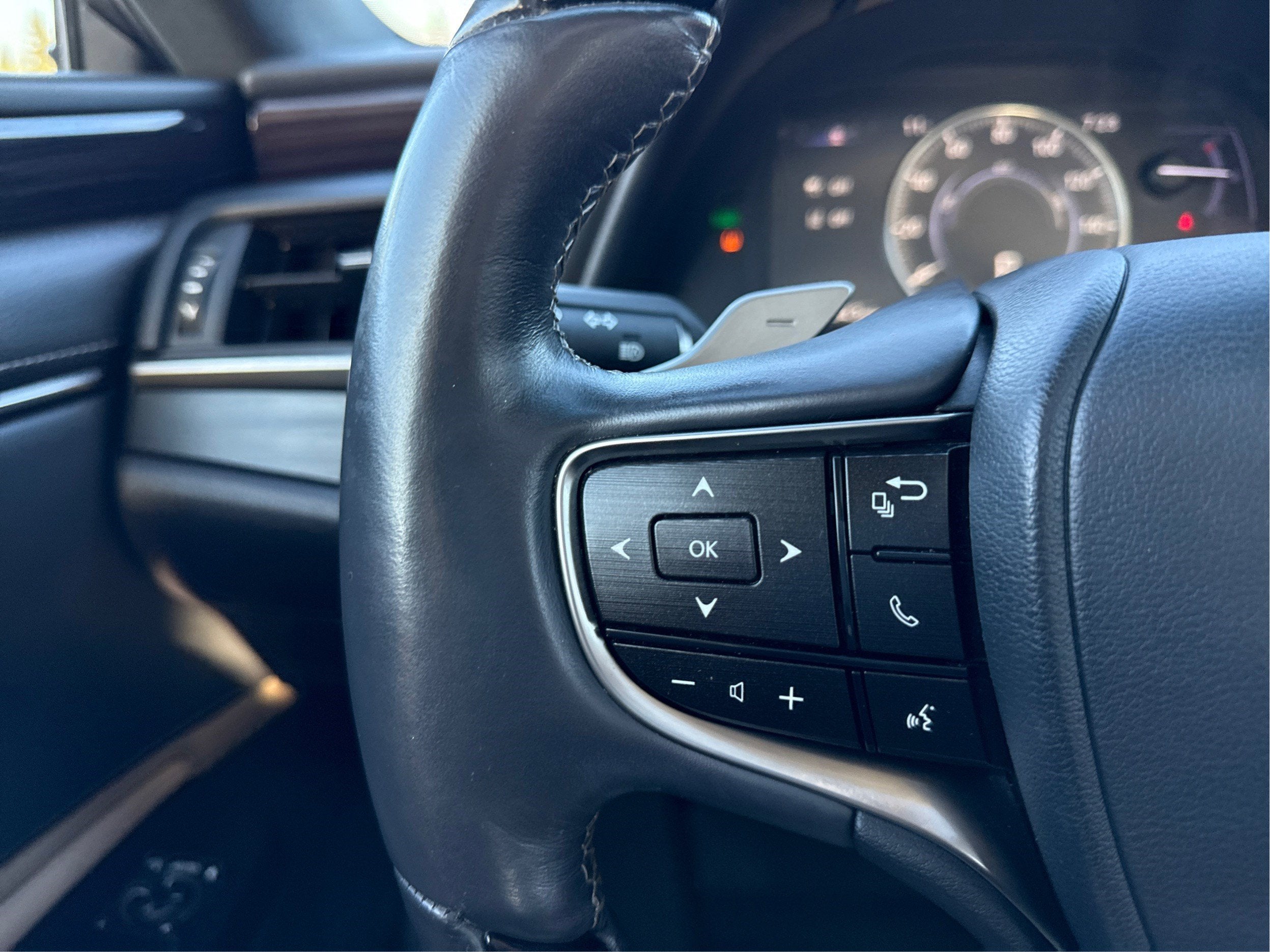 2020 Lexus ES ES 300h