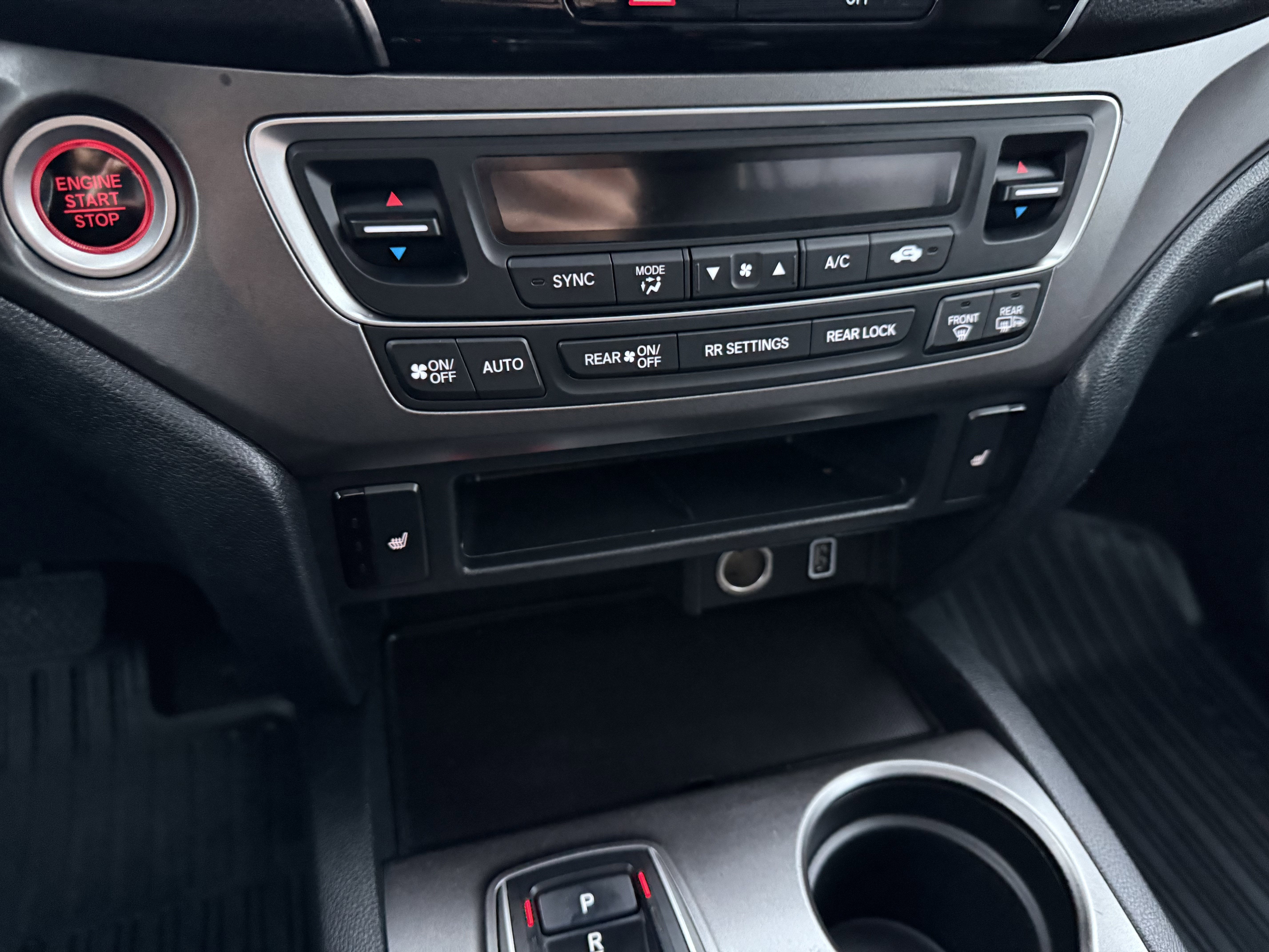 2022 Honda Pilot AWD Black Edition