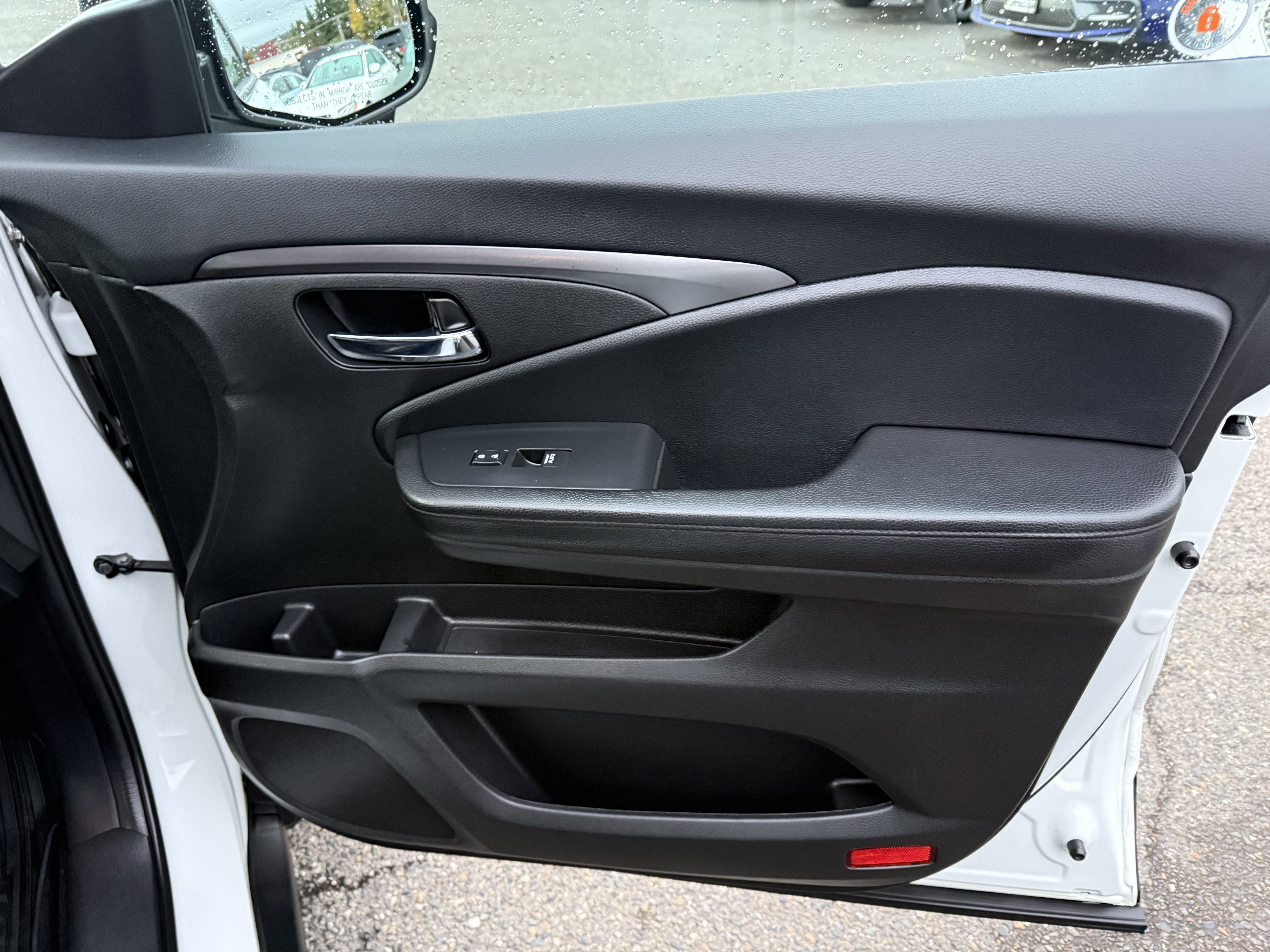 2022 Honda Pilot AWD Black Edition