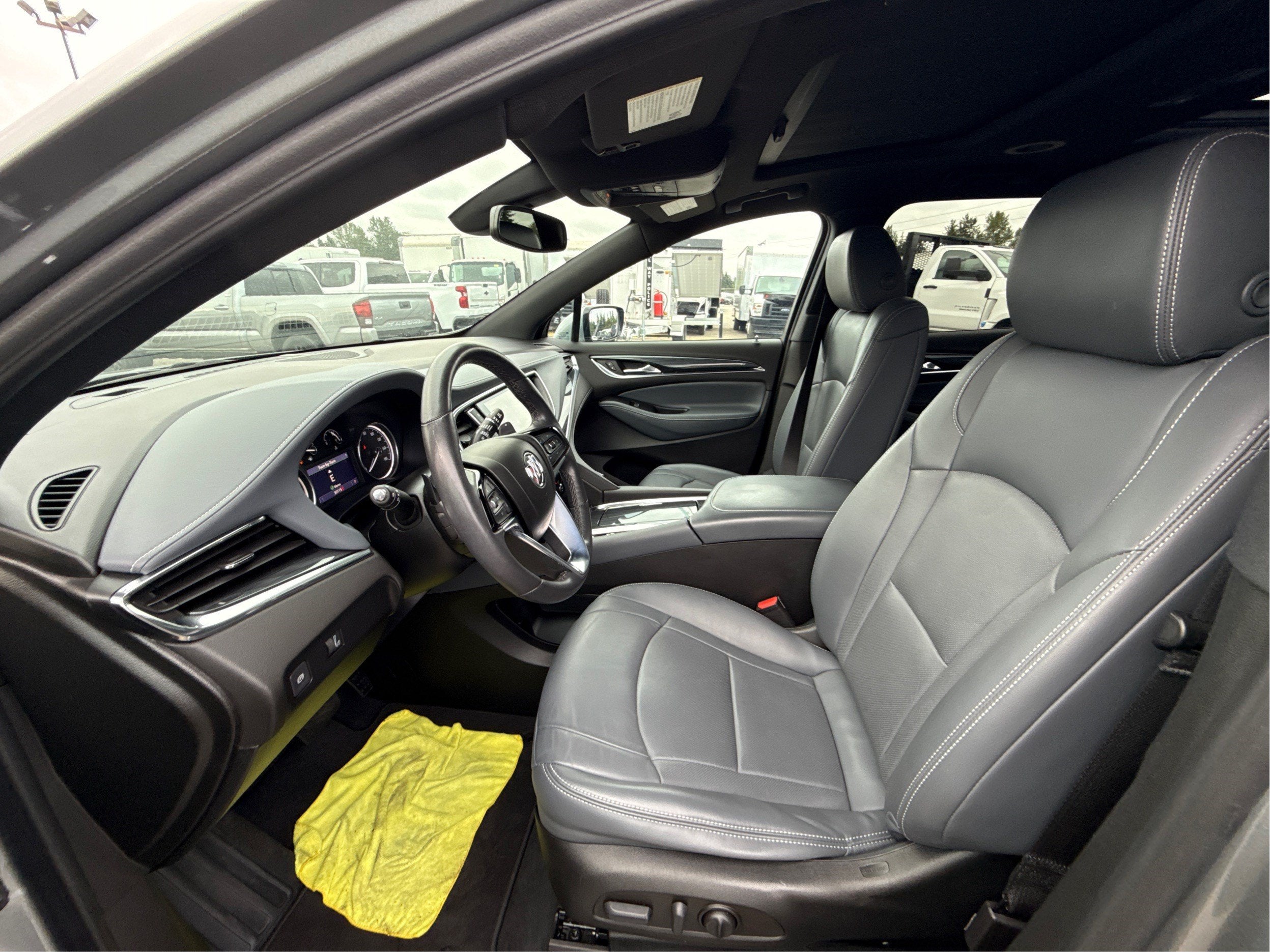 2023 Buick Enclave Essence