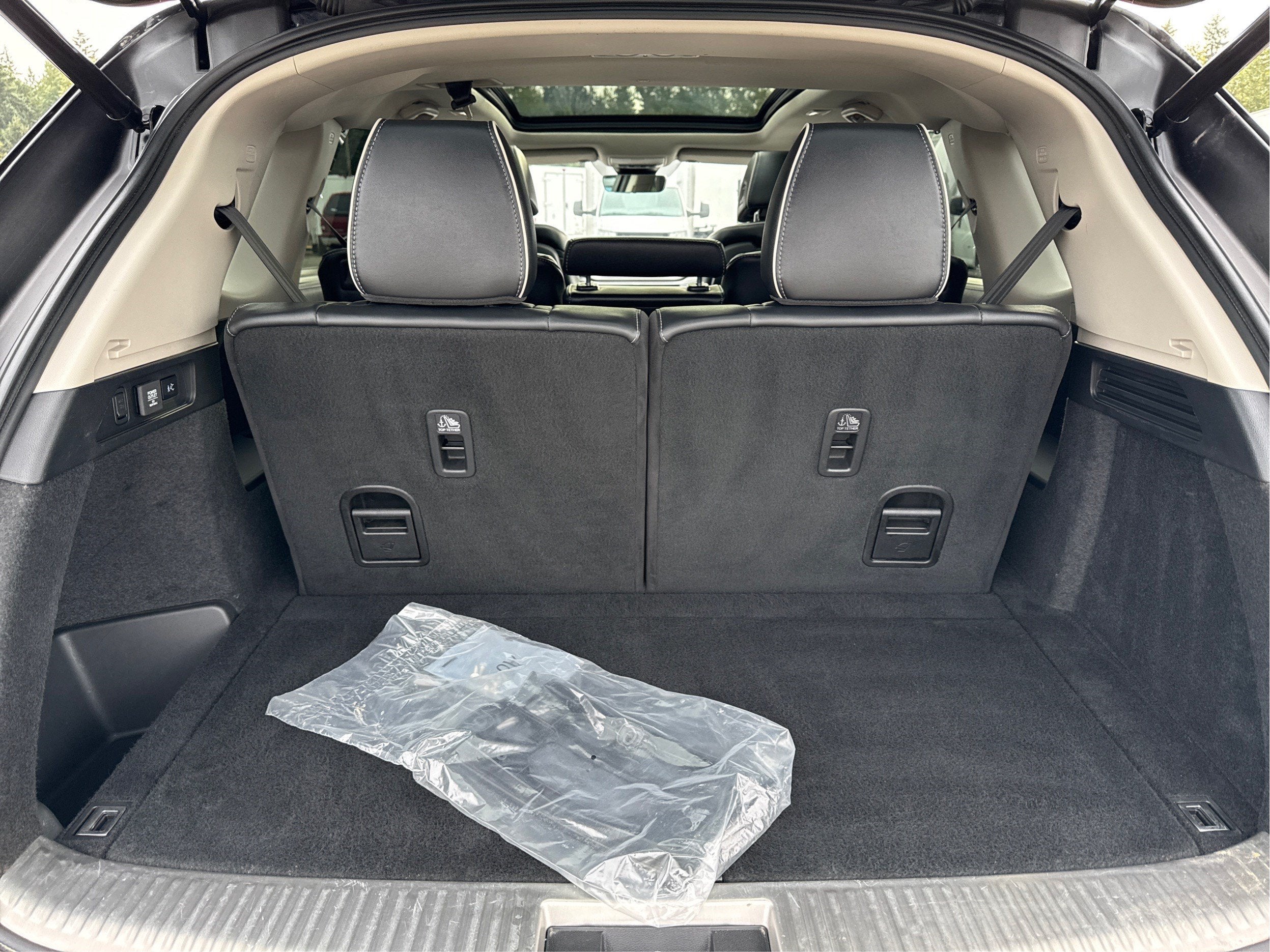 2023 Acura MDX w/Advance Package