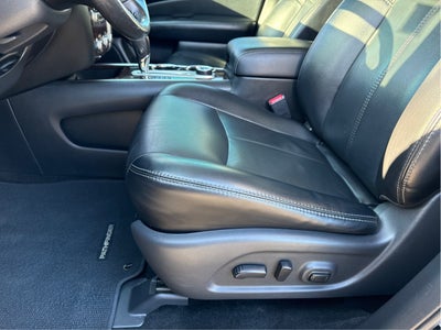 2014 Nissan Pathfinder SL