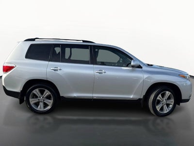 2013 Toyota Highlander 4DR 4WD V6 LE
