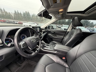 2020 Toyota Highlander Hybrid XLE