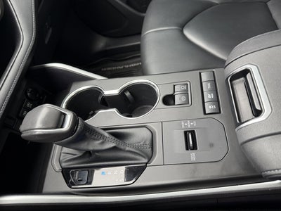 2020 Toyota Highlander Hybrid XLE