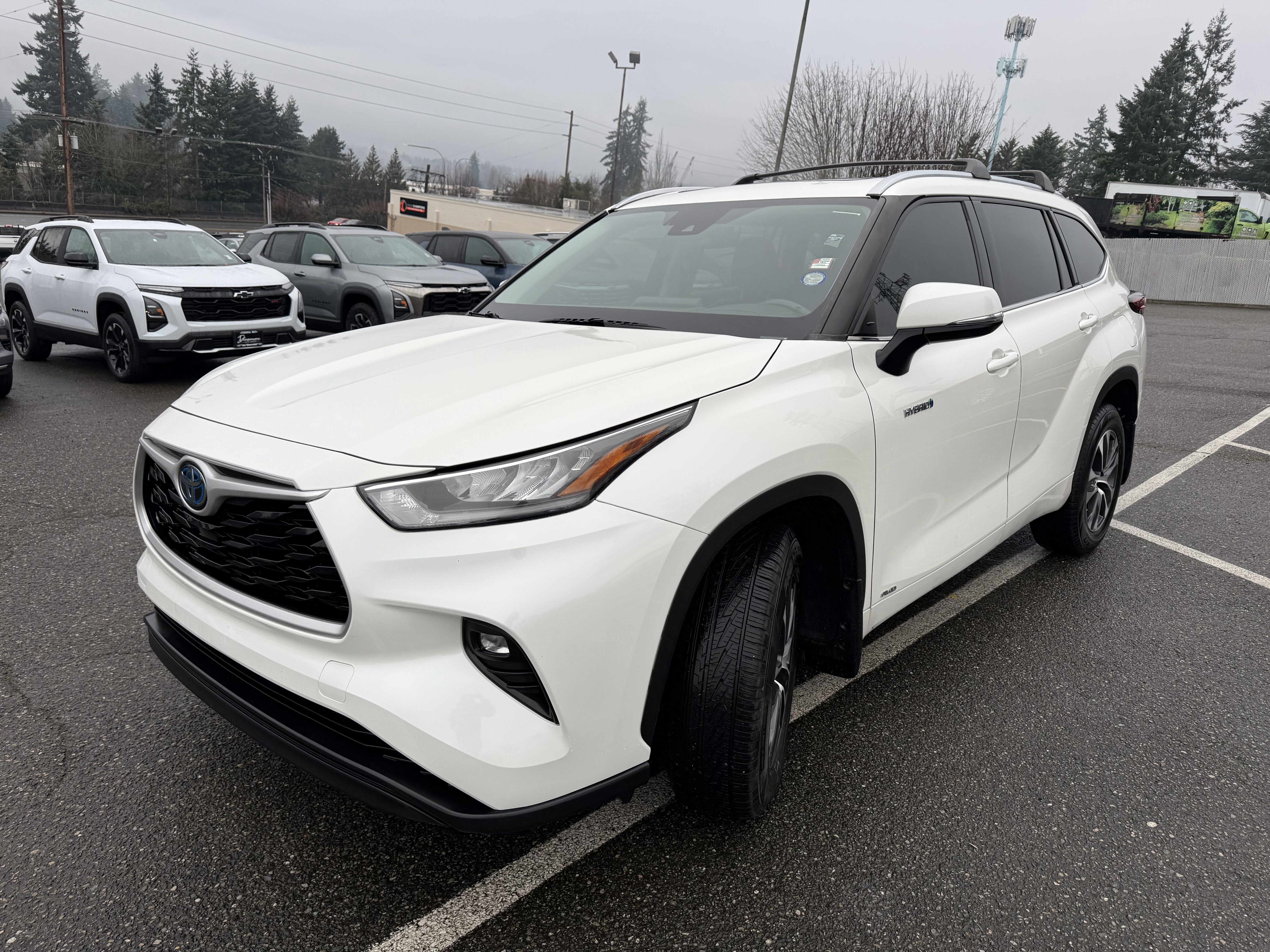 2020 Toyota Highlander Hybrid XLE