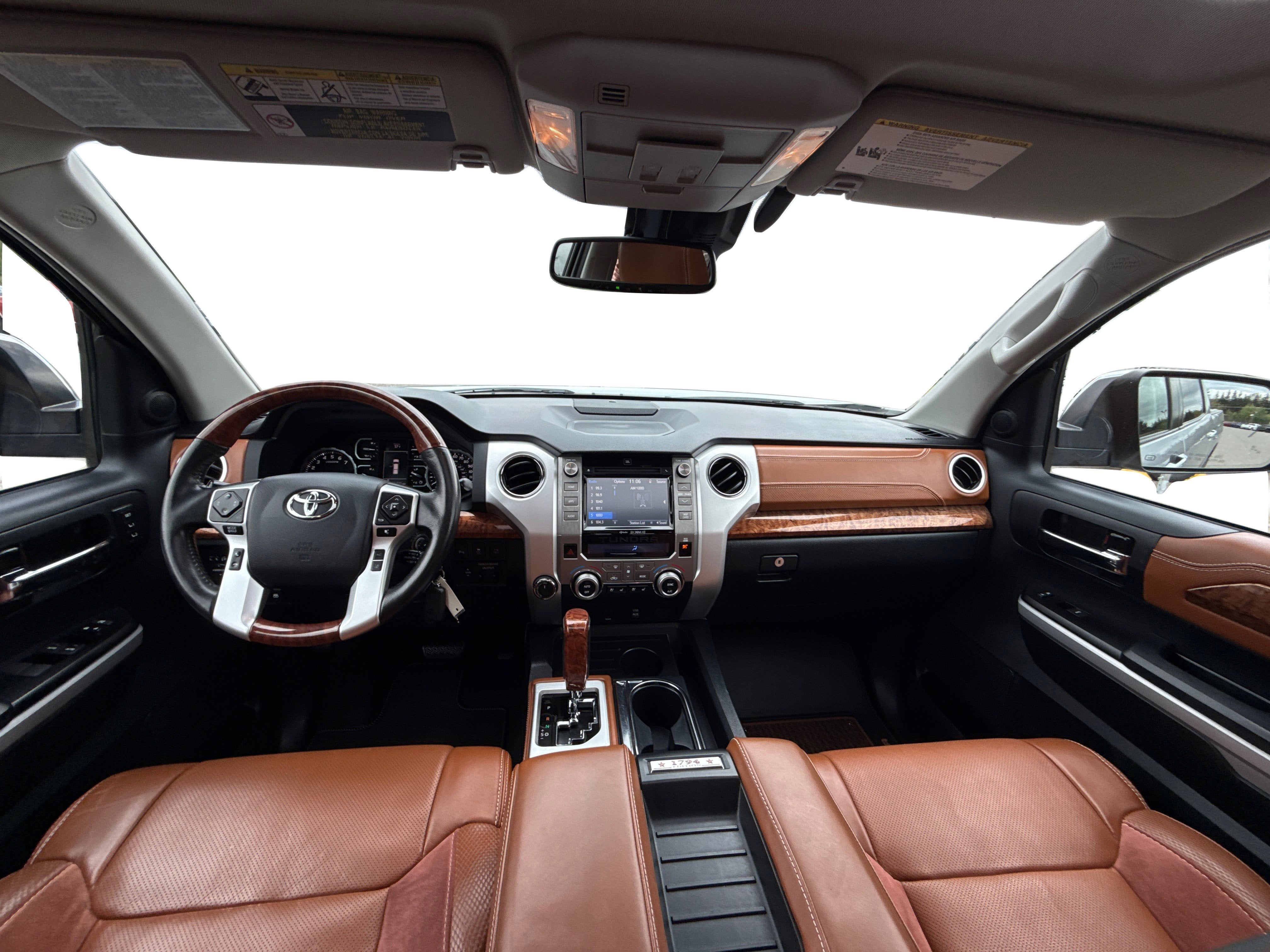 2019 Toyota Tundra 4WD SR5