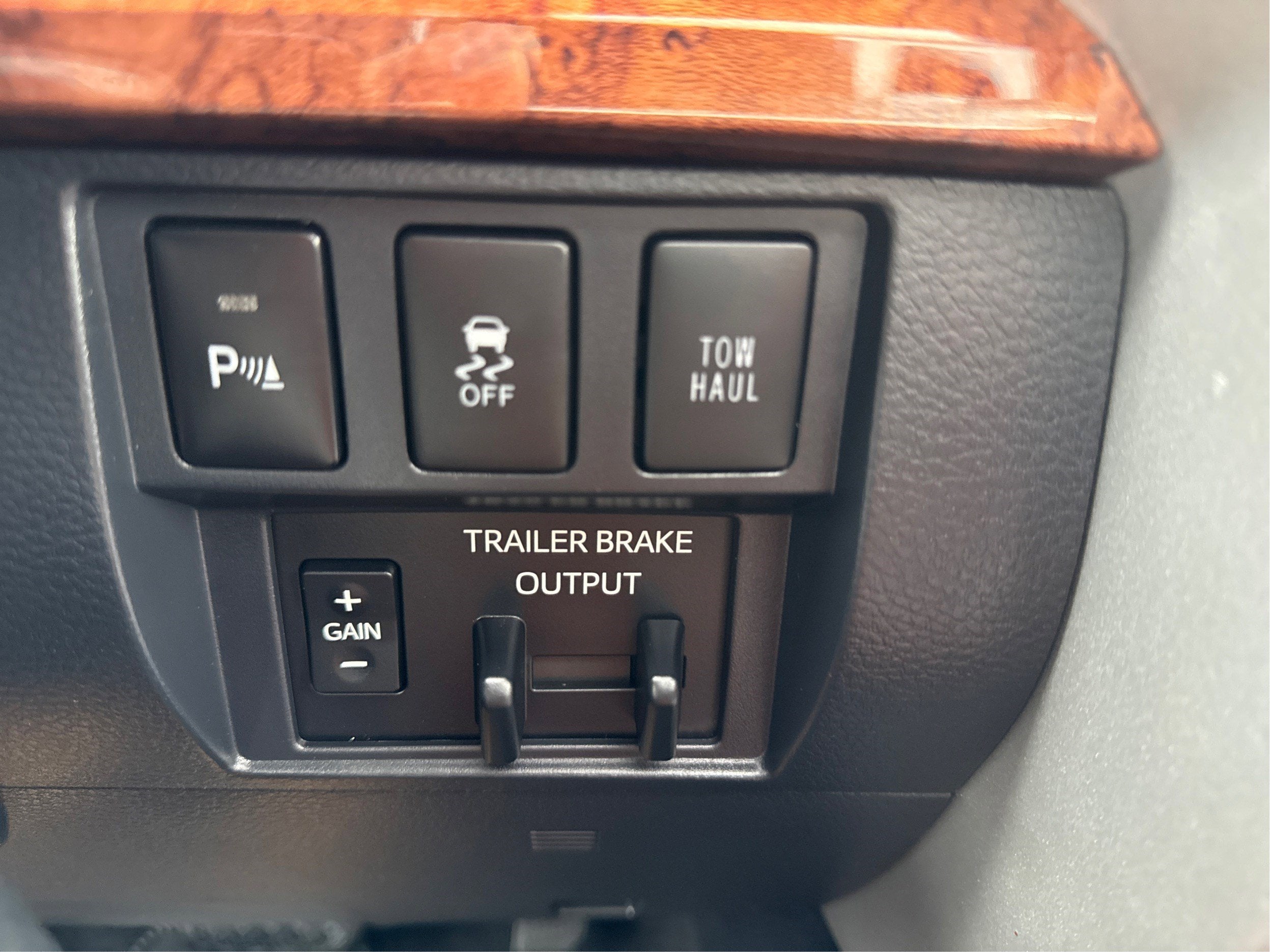 2019 Toyota Tundra 4WD SR5