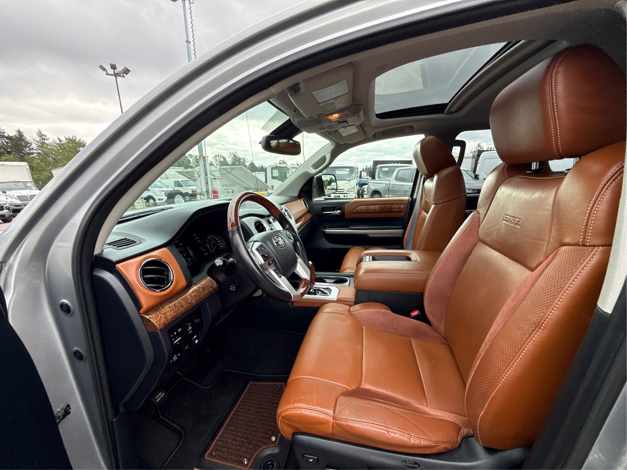 2019 Toyota Tundra 4WD SR5