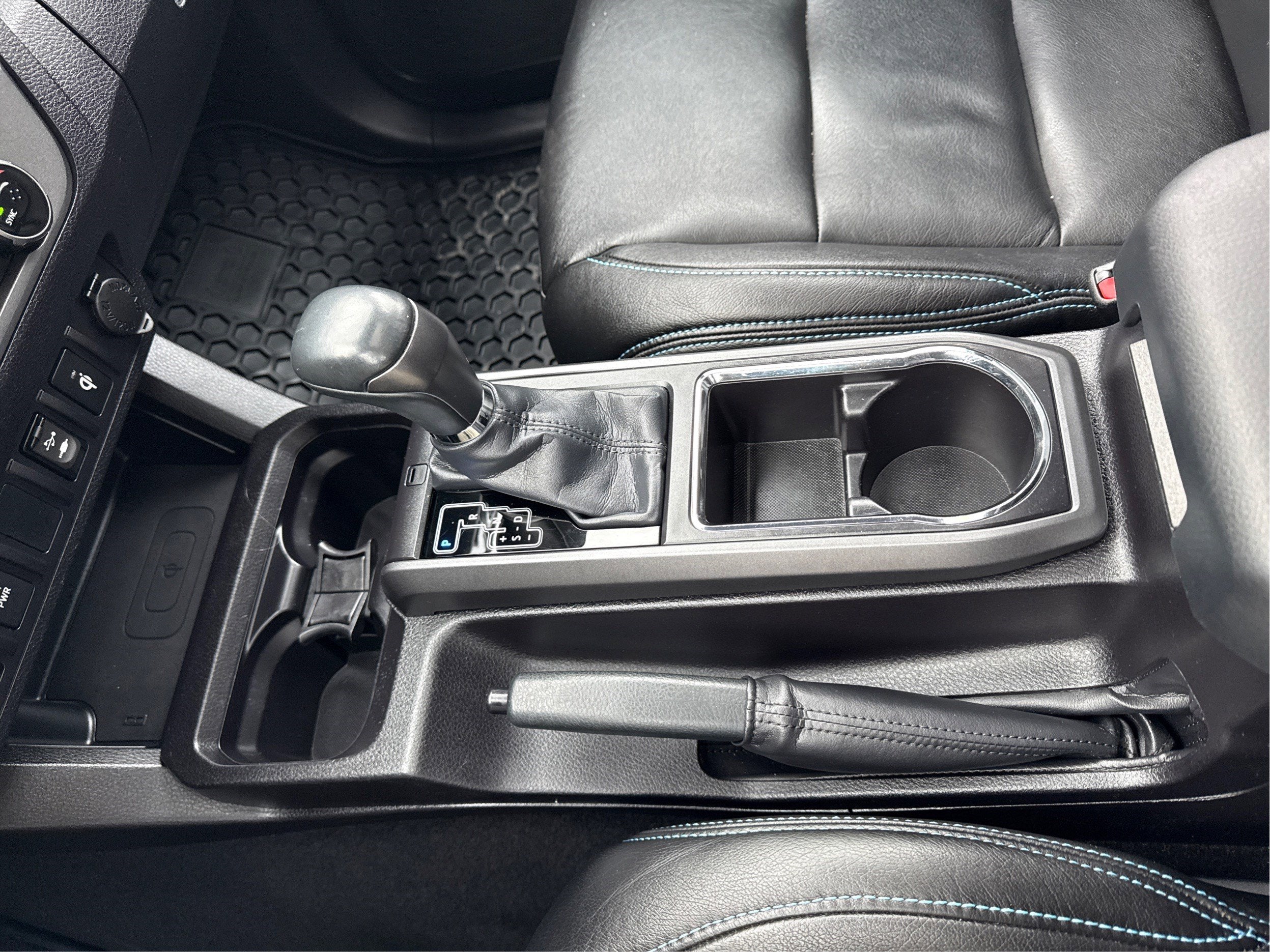 2016 Toyota Tacoma SR5