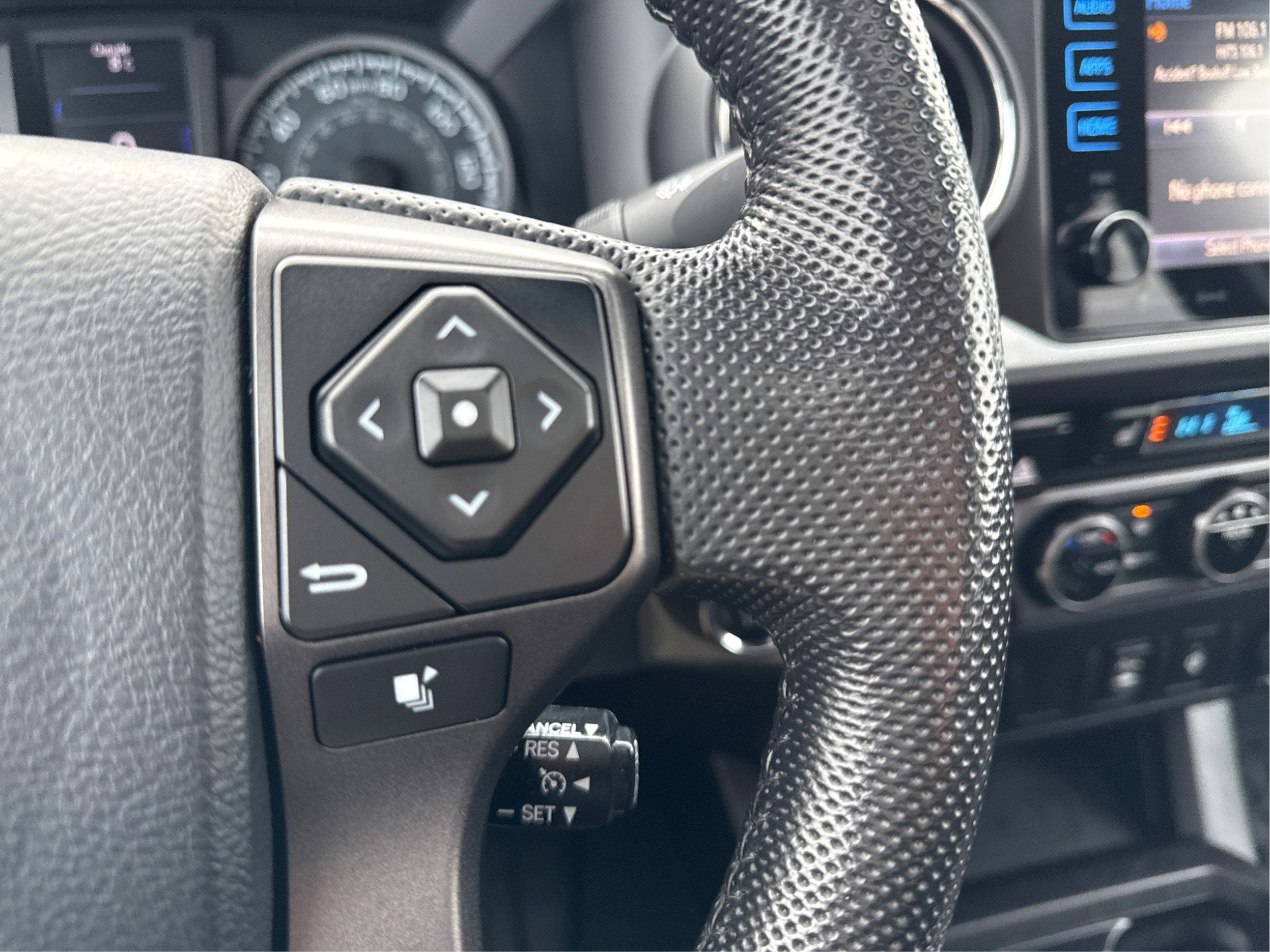 2016 Toyota Tacoma SR5