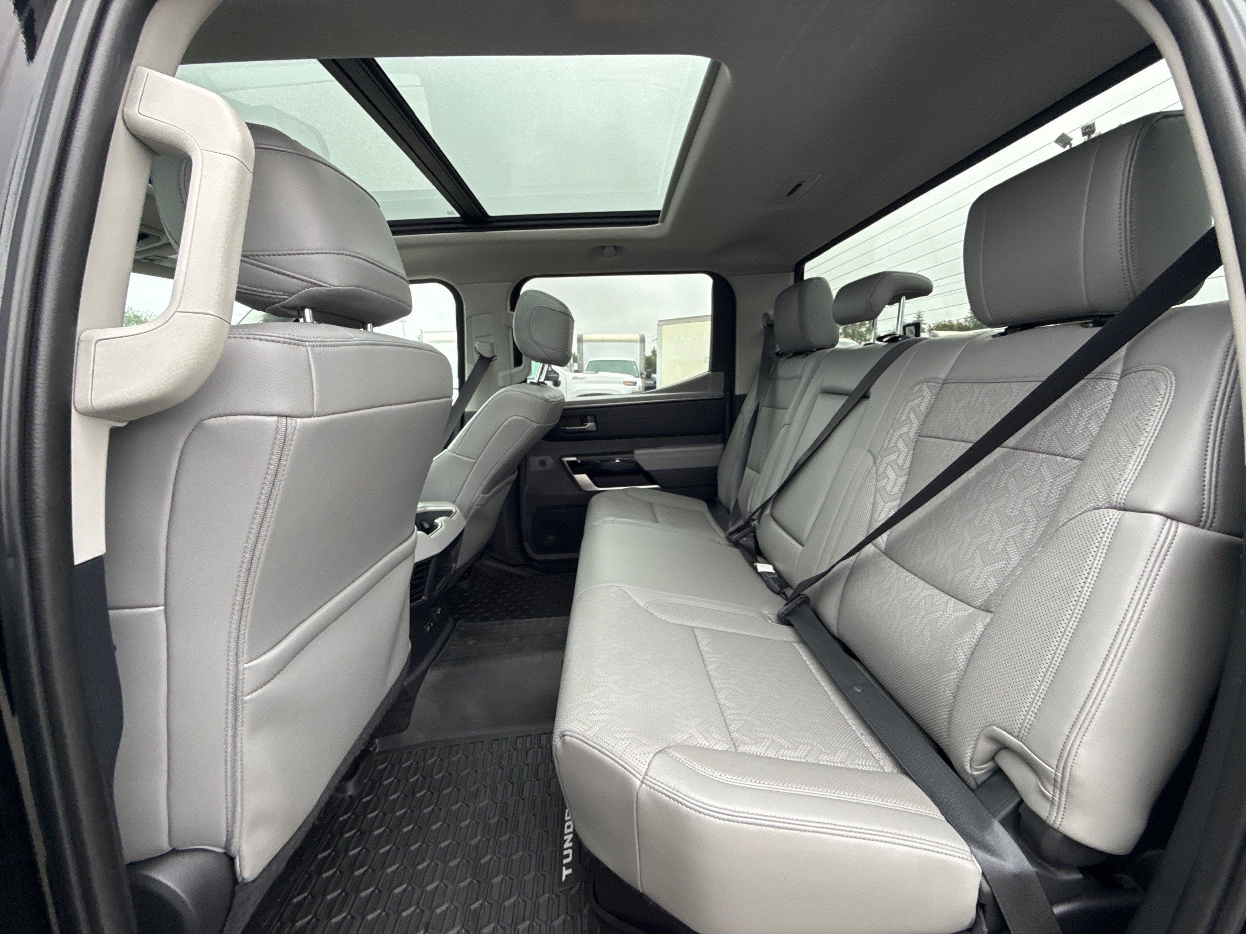2022 Toyota Tundra 4WD Limited