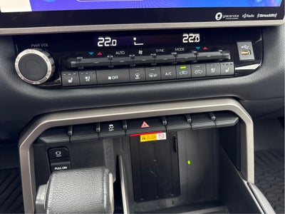 2022 Toyota Tundra 4WD Limited