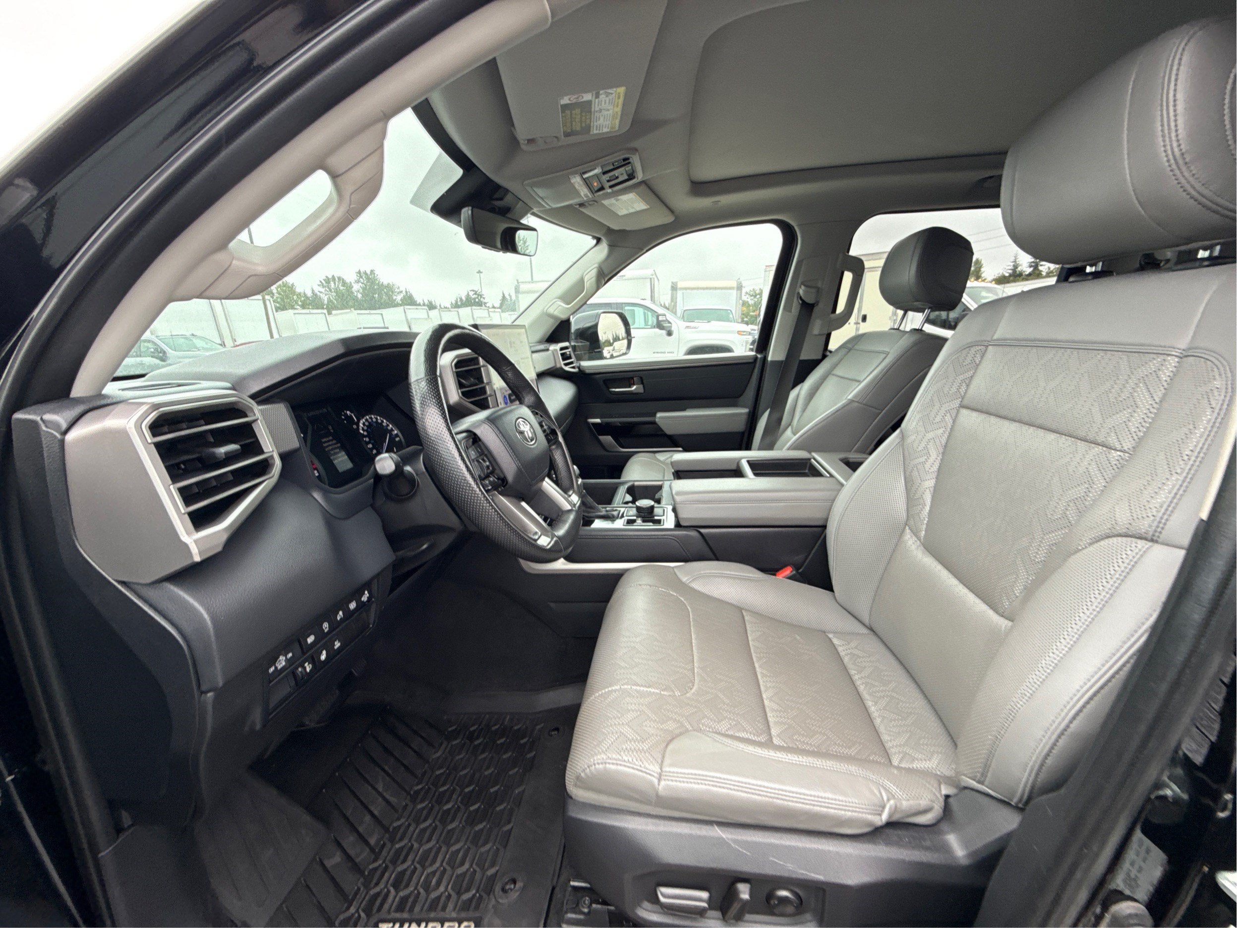 2022 Toyota Tundra 4WD Limited