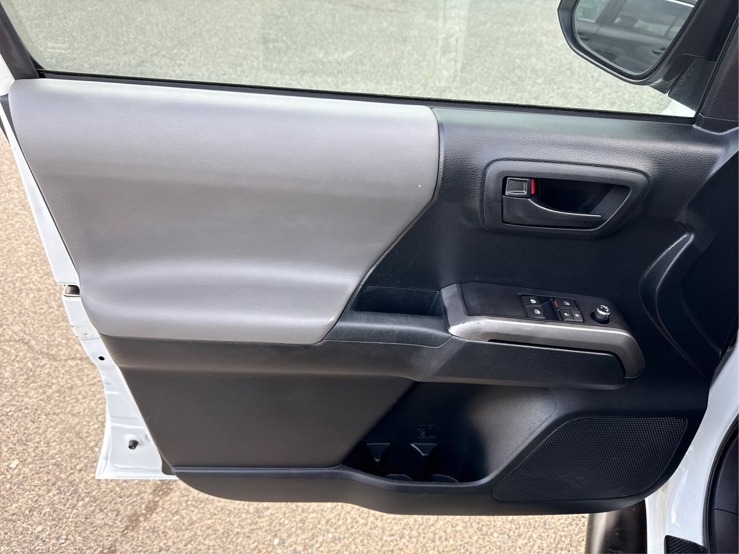 2016 Toyota Tacoma SR5 V6