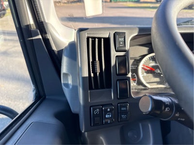 2020 Isuzu NPR HD Base
