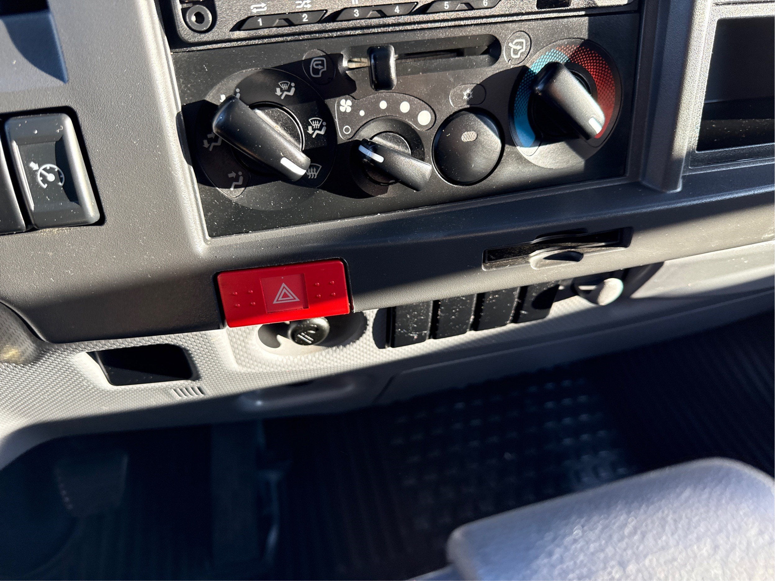 2020 Isuzu NPR HD Base
