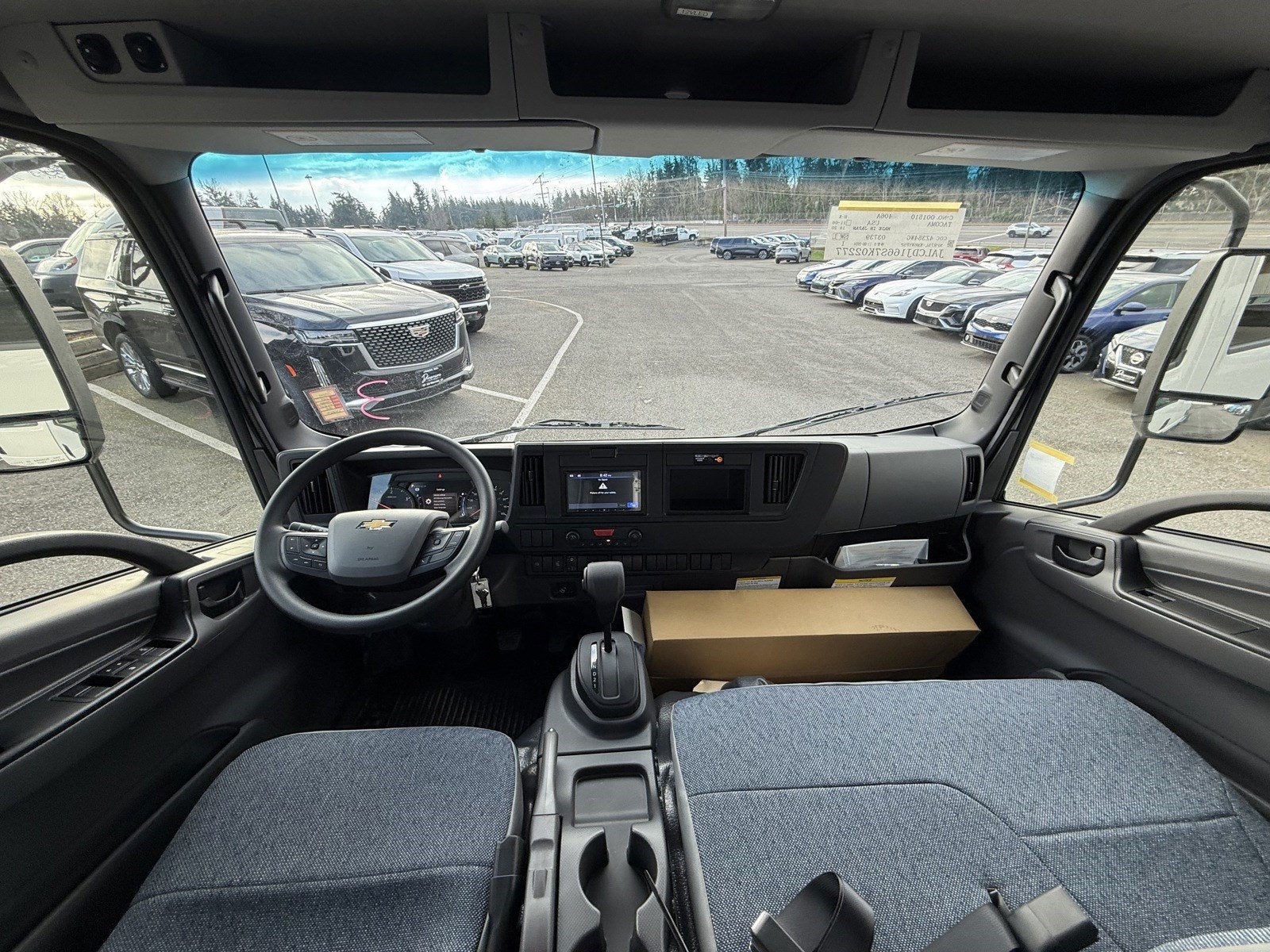 2025 Chevrolet Low Cab Forward 4500 XD Base