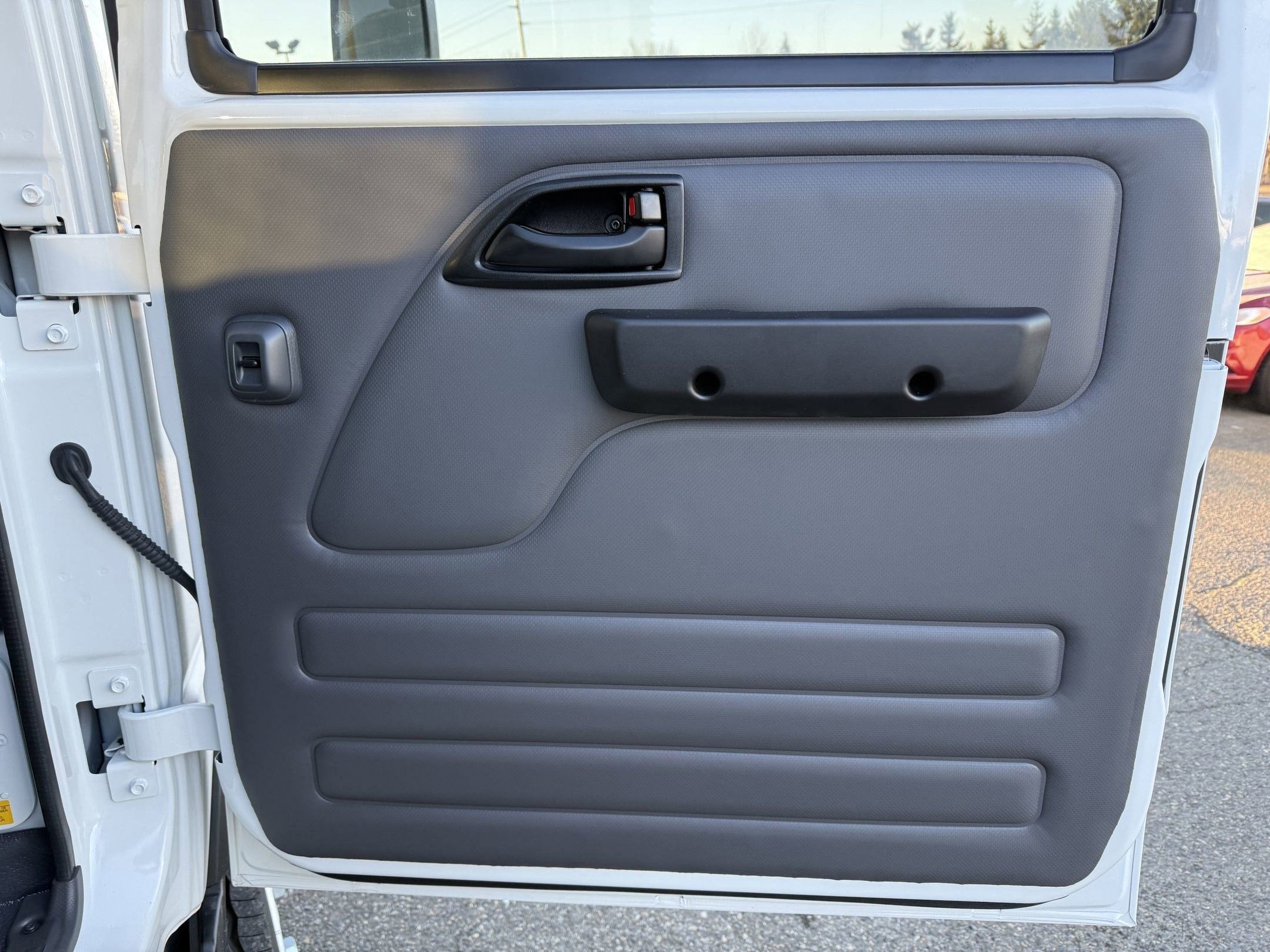 2025 Chevrolet Low Cab Forward 5500 XD Base