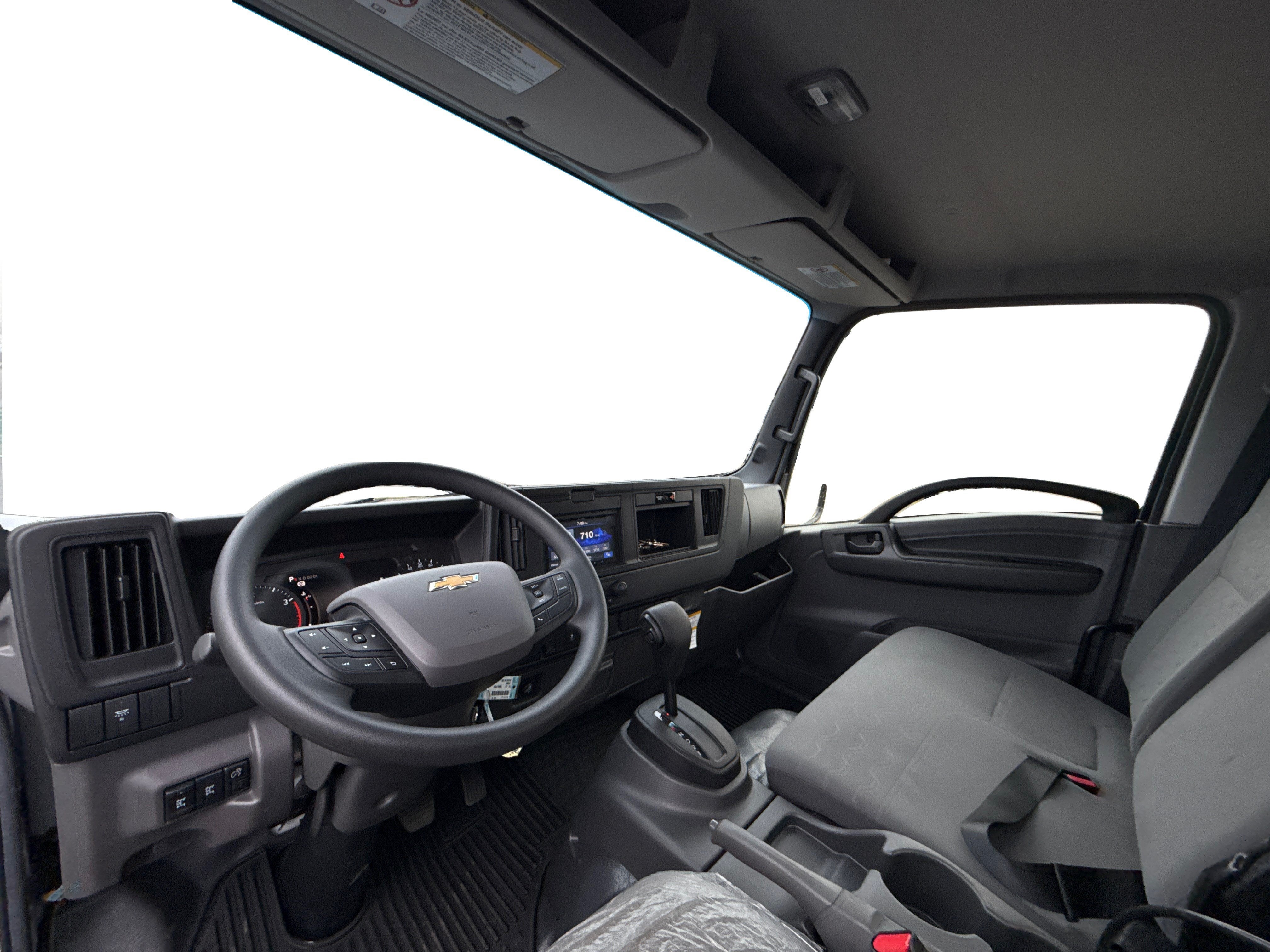 2025 Chevrolet Low Cab Forward 5500 XD Base