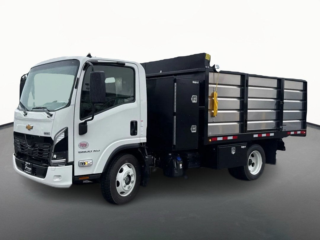 2025 Chevrolet Low Cab Forward 5500 XD Base