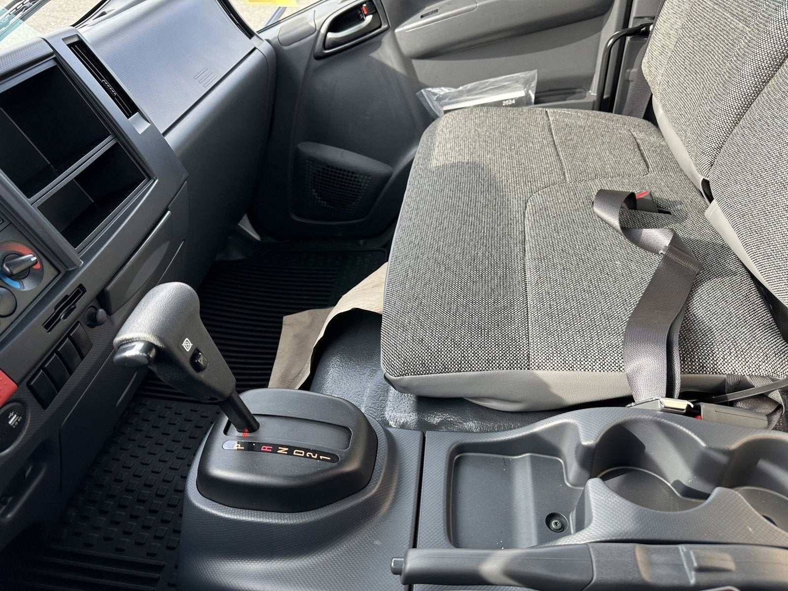 2024 Chevrolet Low Cab Forward 5500 HD Base