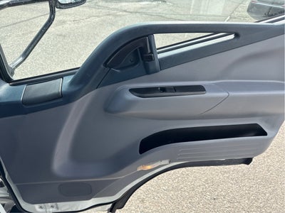 2015 MERCEDES TRUCK FE Base