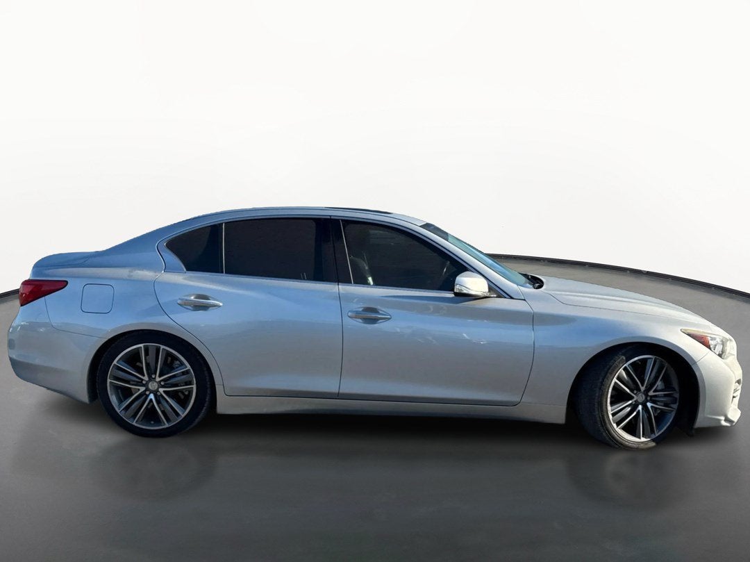 2015 INFINITI Q50 4DR SDN AWD
