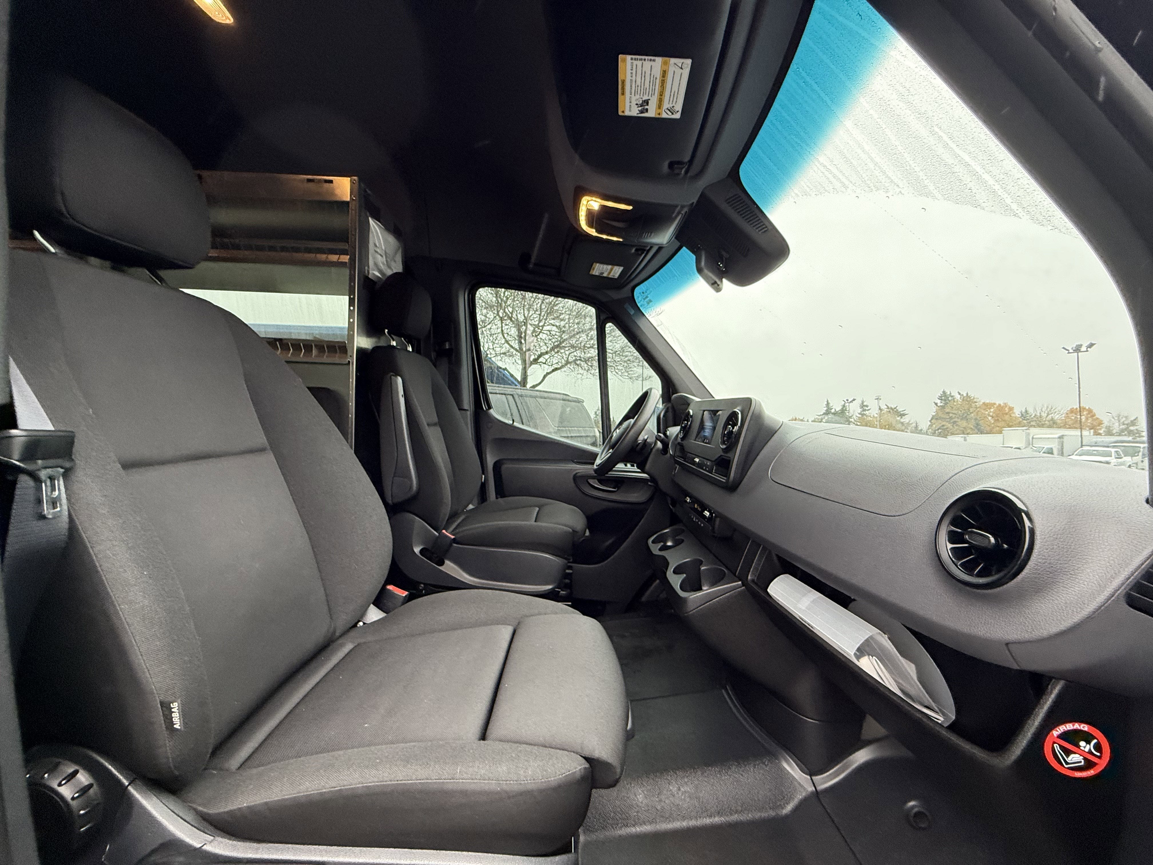 2020 Mercedes-Benz Sprinter 2500 Standard Roof I4