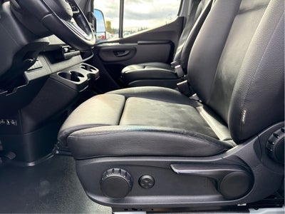 2021 Mercedes-Benz Sprinter Cargo Van Base