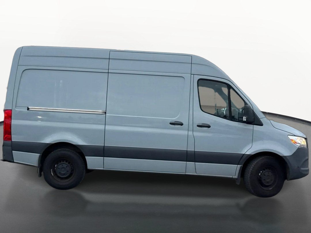 2021 Mercedes-Benz Sprinter Cargo Van 2500 STANDARD ROO