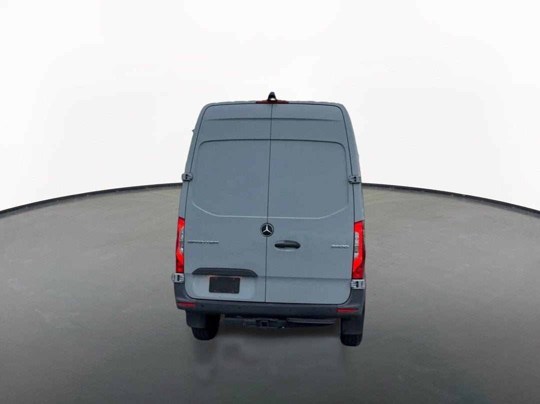 2021 Mercedes-Benz Sprinter Cargo Van 2500 STANDARD ROO