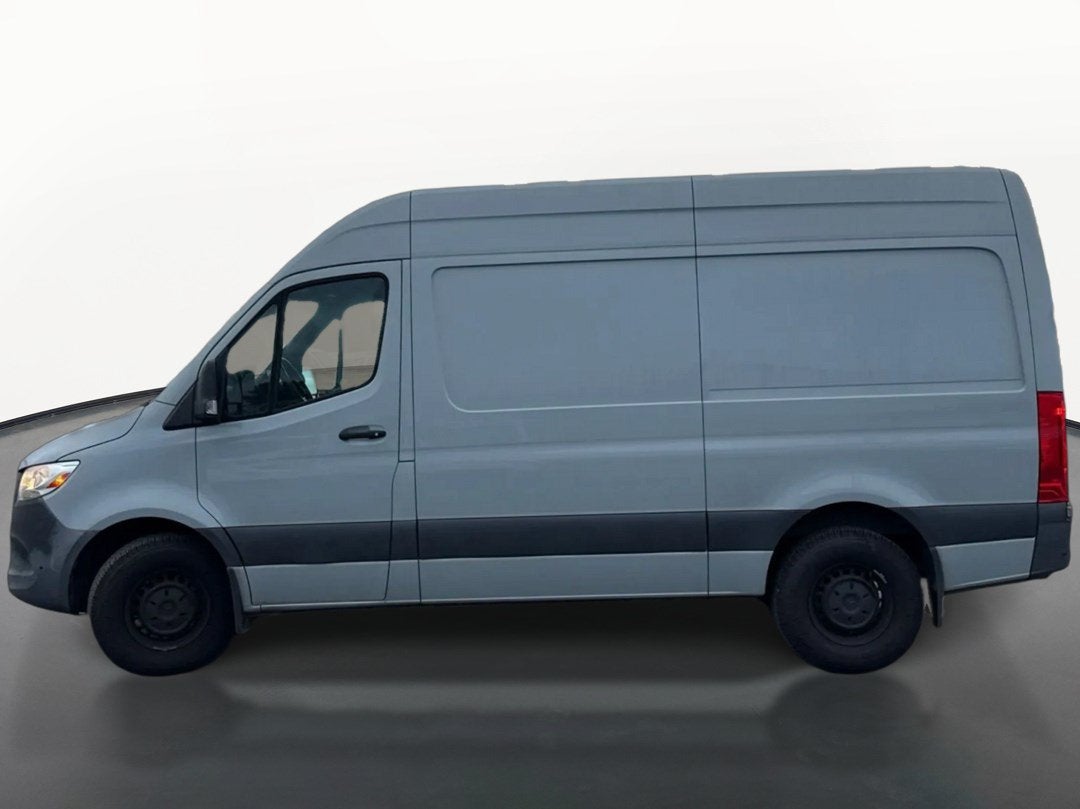 2021 Mercedes-Benz Sprinter Cargo Van 2500 STANDARD ROO