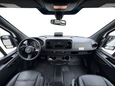 2025 Mercedes-Benz Sprinter Cargo Van Base